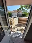 Limonero New City Apartment 2 with Private Parking Hôtels à : Frini