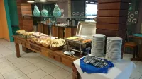 Brisa da Costa Suites - breakfast