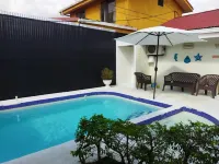 Hospedaje la Galerie - piscina
