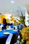 City Hotel & Suites - breakfast