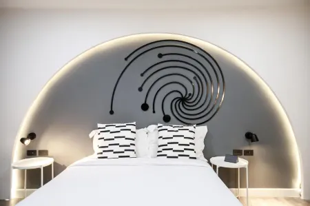 SR Grand Hotel