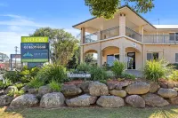 Great Divide Motor Inn Hotel a Redwood