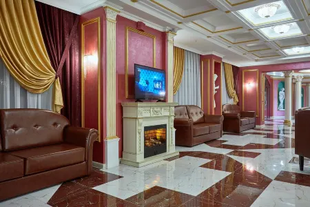 Красная Отели рядом с достопримечательностью «Благовещенск»