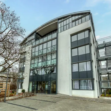Limehome München Отели рядом с достопримечательностью «Станция метро Hasenbergl»