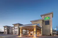 La Quinta Inn & Suites by Wyndham Guthrie Hotels in Guthrie