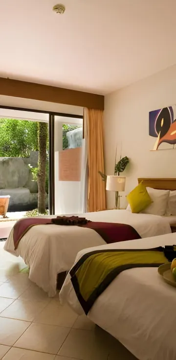 ห้องดีลักซ์วิวสระว่ายน้ำ