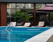 Senator Hotel - Pools