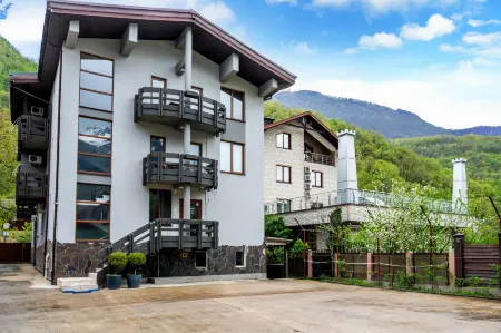 Elpida (Эльпида)