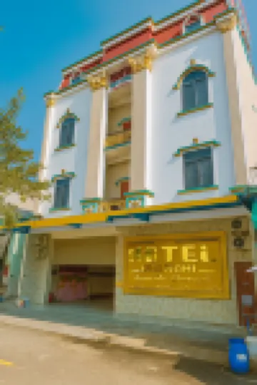 卡克山會義酒店