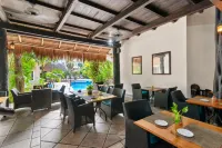 Hotel Riviera Del Sol - Kolam Renang