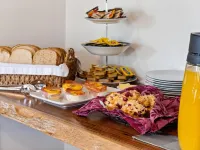 The Noble Grape Guesthouse - breakfast