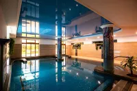 Hotel Golden Palace - Pools