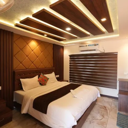 Mytrip Houseboats