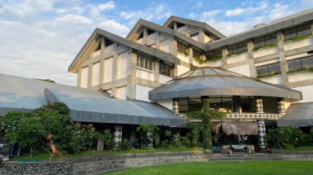 Ita Taiwan Indigenous Cultural Resort Hotels near Baoding Yiwen Center