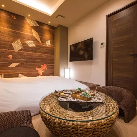 Enoca Hotel