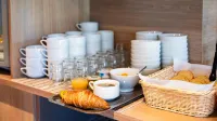 Premiere Classe Orleans Nord - Saran - breakfast