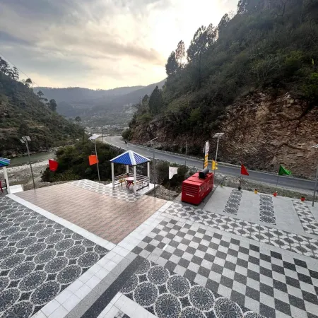 Hotel Hill River View Resort