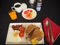 The Gecho Inn Town - sarapan