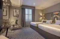 Crowne Plaza Royal Victoria Sheffield Hotels near Phillimore Park Playground