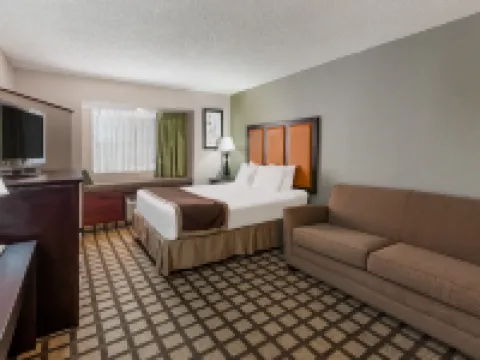 Baymont by Wyndham Gaylord Hotels in Otsego County