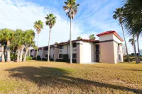 Ramada by Wyndham Davenport Orlando South Hotels in Davenport