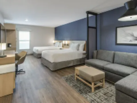 Hyatt Place Newark Hotels in Newark