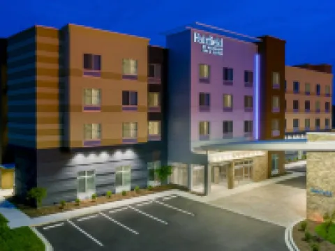 Fairfield Inn & Suites Charlotte Monroe Hotels in Monroe