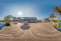 Sheraton Grand Chennai Resort & Spa - Infinity Pools