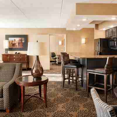 Holiday Inn & Suites des Moines-Northwest Rooms