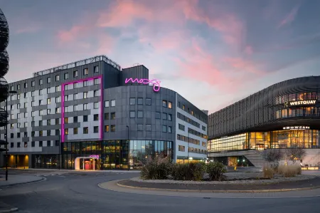 Moxy Southampton Отели рядом с достопримечательностью «Университет Саутгемптона»