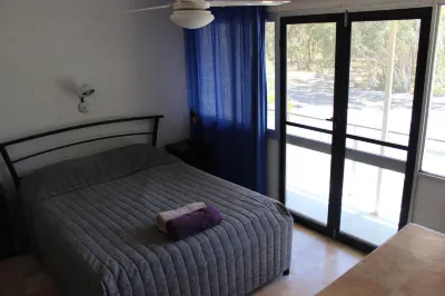 Pippies Backpacker Units