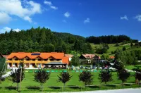 Natura Amon Hotels in Olimje