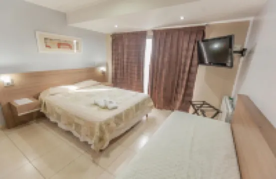 Apart Hotel Rivadavia 815