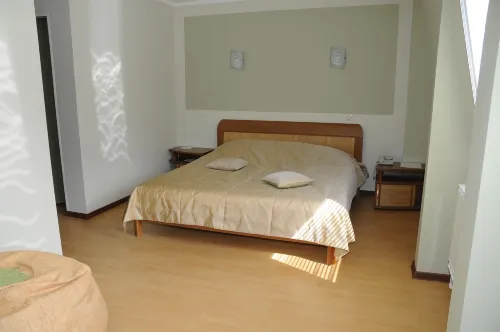 Yu-Piter Hotel Hotels in Kalininsky District