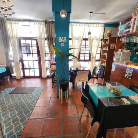 Hostel & Spa Mediterránea Отели рядом с достопримечательностью «Клиника «Алленде»»