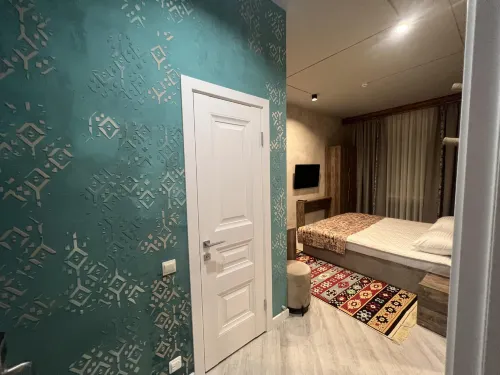 Anish Hotel