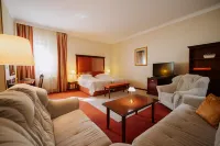 Boutique Hotel Maraton - بوتيك