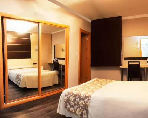 Hotel Universal Hotels near Bib-Rambla Square