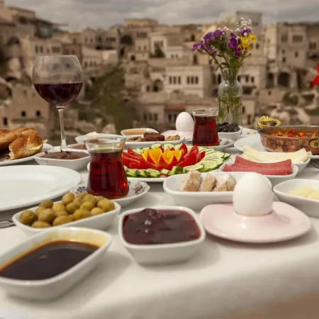 Narcissos Cave Hotel
