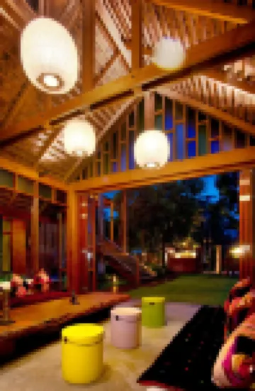 玫瑰藝術家飯店