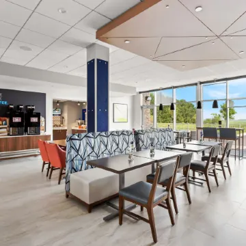 Holiday Inn Express Peotone by IHG