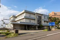 Tsuruga Tunnel Onsen Kitaguni Grand Hotel - parking