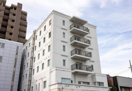 5. 호텔 도프 시즈..