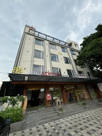 Hotel Aditya Grand Отели в г. Sagar