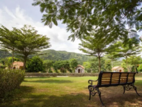 La Provence Suan Phung Hotel