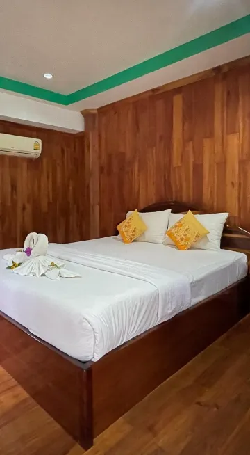 ห้องสแตนดาร์ด เตียงใหญ่ 1 เตียง