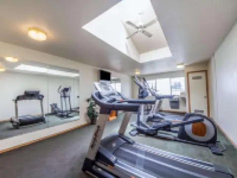 Clarion Hotel by Humboldt Bay Hotels in Eureka