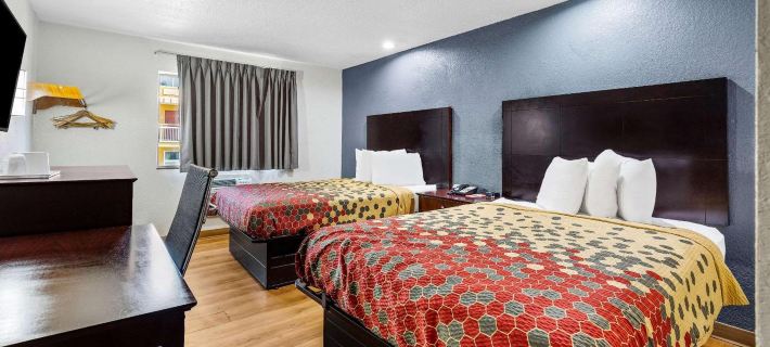 Econo Lodge Akron Copley Northwest Hotels in Summit County