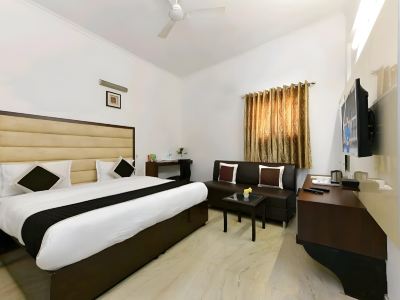 Hotel the First