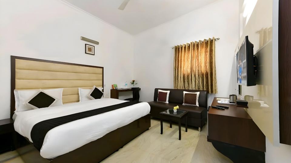Hotel the First